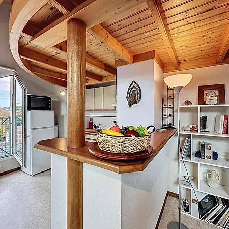 La Fontaine By Interhome