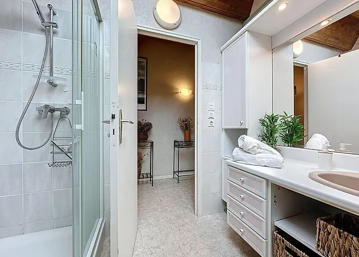 La Fontaine By Interhome Appartement