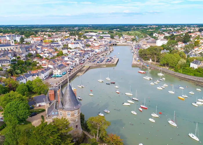 La Fontaine By Interhome *